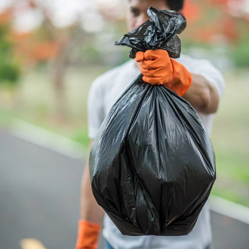 Black Garbage Bag Roll. - Image 3
