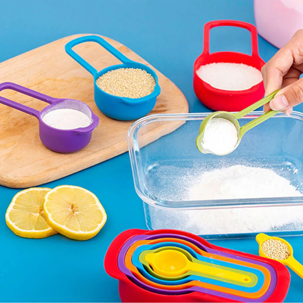 6pcs Plastic Measuring Spoon Set with Scale Measuring Cup. - Image 5