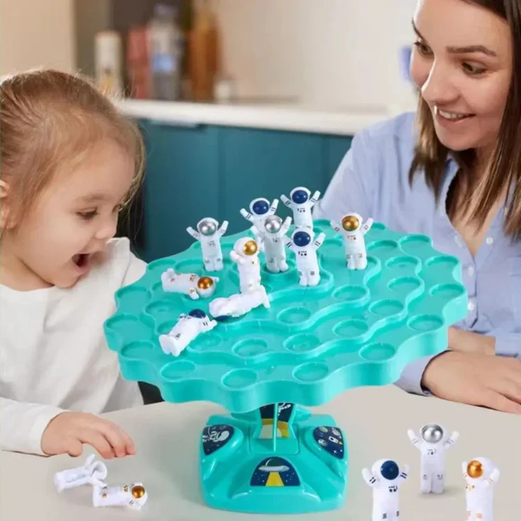 Astronaut Stackable Balance Game - Image 2