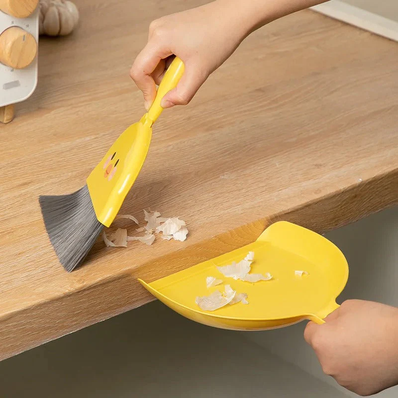 Desktop Mini Broom & Dustpan Set - Image 2