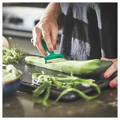 High Quality Vegetables & Fruits Peeler - Image 3