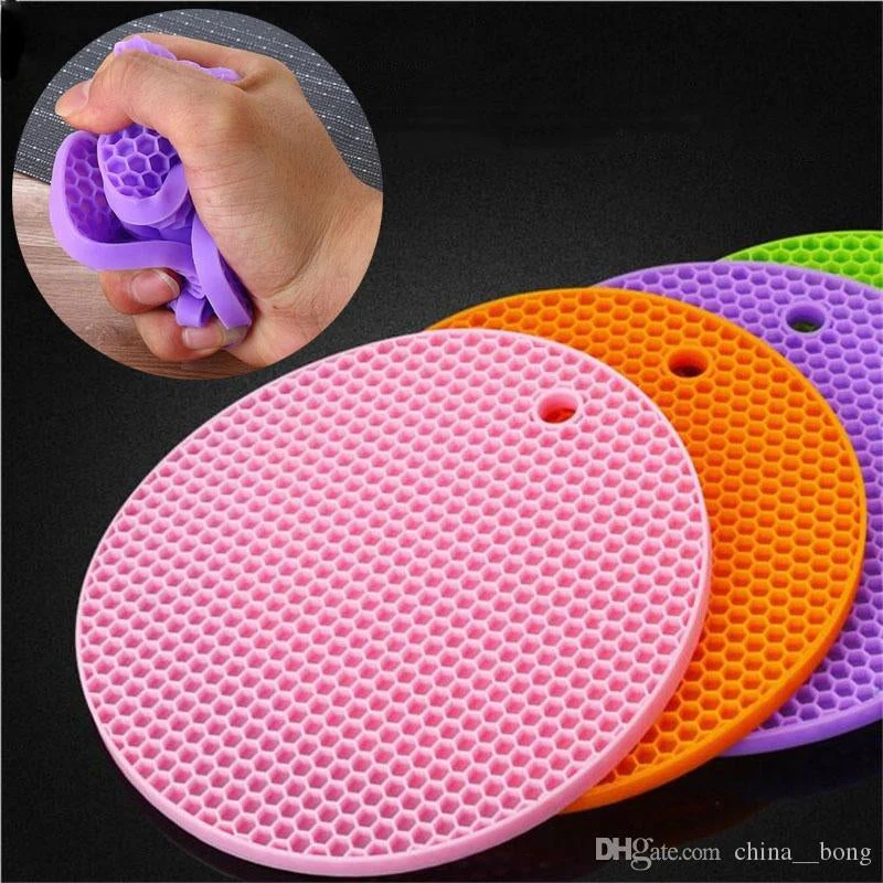 Household Kitchen Round Non-slip Heat Resistant Table Pads cup Silicone Mats - Image 3