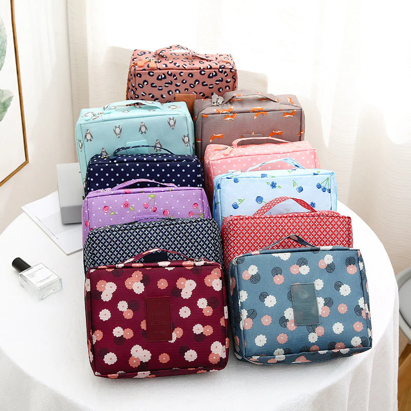 Large Capacity Portable Cosmetic Bag - Image 5