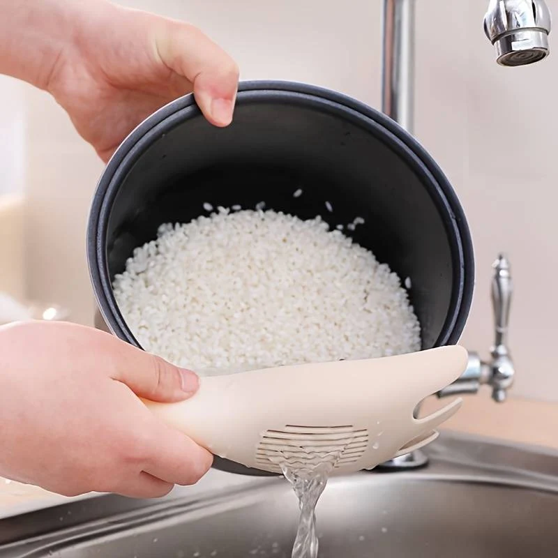 Multifunctional Kitchen Colander Spoon - Image 5