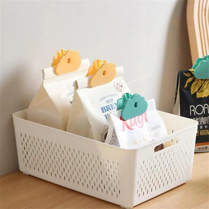 Pack Of 2 - Creative Cloud Shape Plastic Sealing Food Clips - Image 6