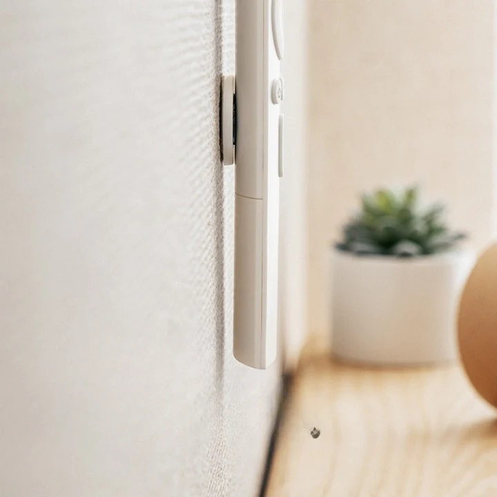 Pack Of 5 Magnetic Wall Mounted Hooks - Image 3