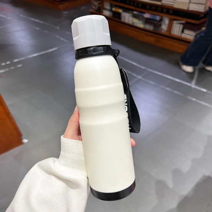 Panda Style Plastic Travel Water Bottle - Image 4