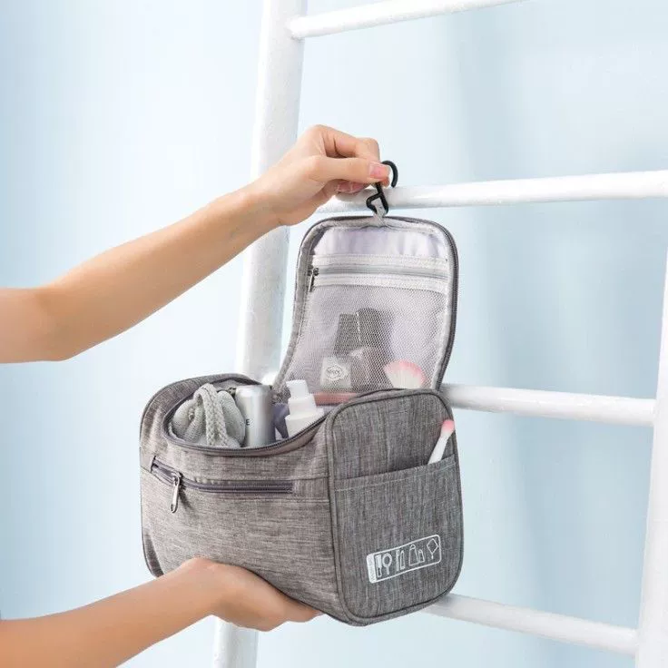 Large Capacity Cosmetics Travel Bag - Image 4