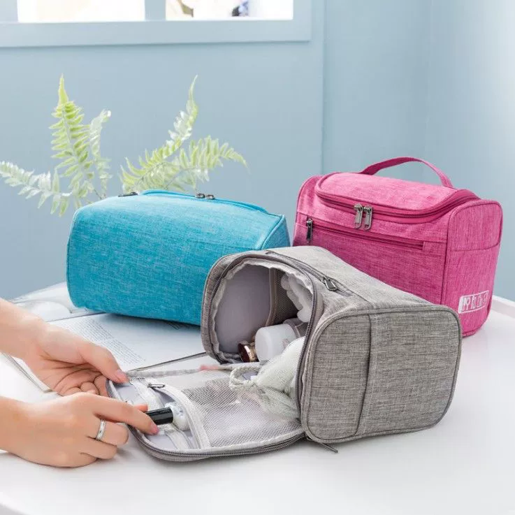 Large Capacity Cosmetics Travel Bag - Image 5