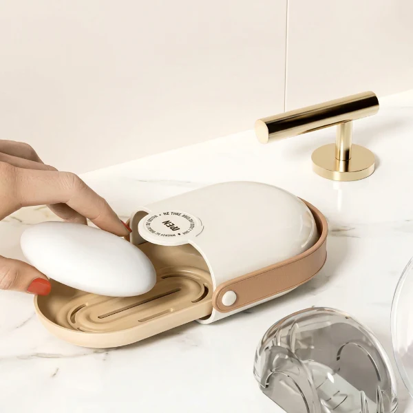 Portable Travel Soap Box With Lid - Image 2