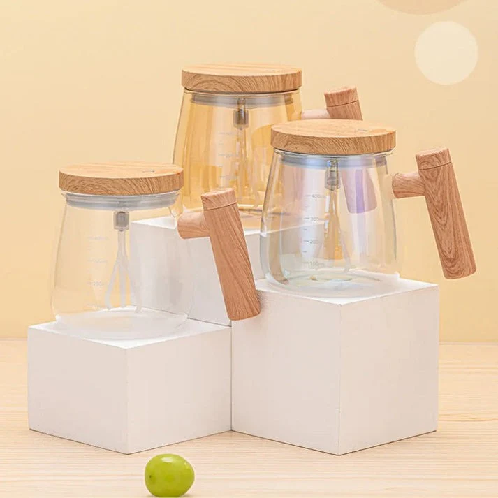 Self Stirring Coffee Cup With Wooden Handle - Image 2
