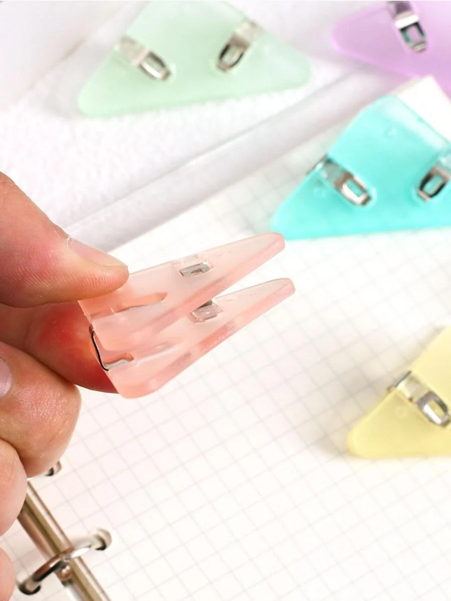 5 Pcs Triangle Shape Paper Clip - Image 5